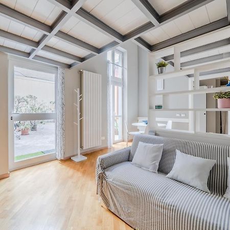 Amazing Milan Loft - 350 M Far From Dateo Station エクステリア 写真